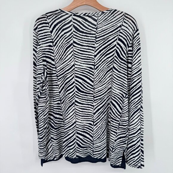 Chicos 2 V-Neck Zebra Two-In-One Top shirt black silver foiled knit size large - Picture 11 of 15